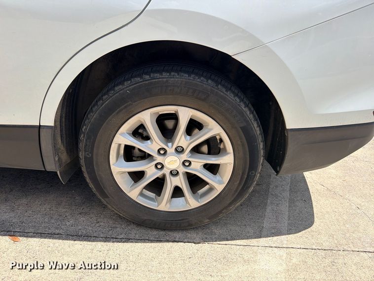 image for item FB8288 2020 Chevrolet Equinox SUV