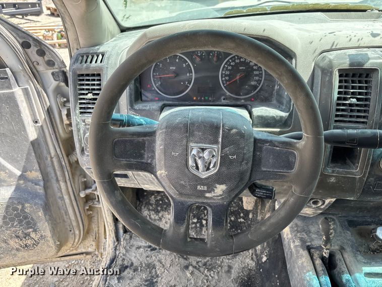 image for item FC1831 2010 Dodge Ram 2500 flatbed pickup truck