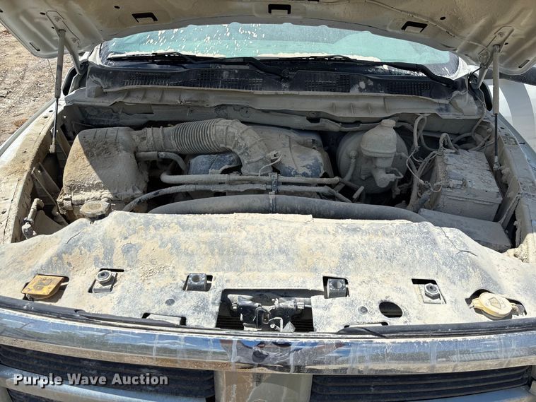 image for item FC1831 2010 Dodge Ram 2500 flatbed pickup truck