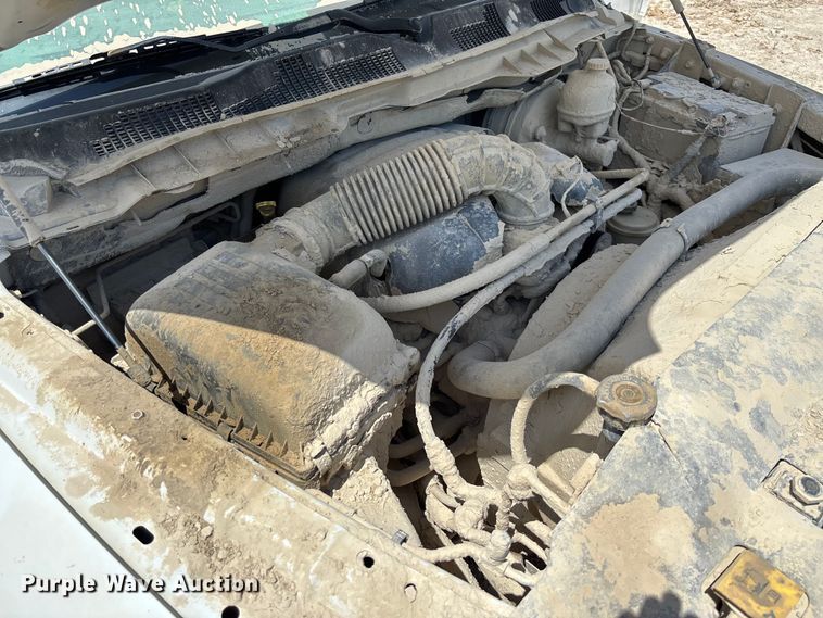 image for item FC1831 2010 Dodge Ram 2500 flatbed pickup truck