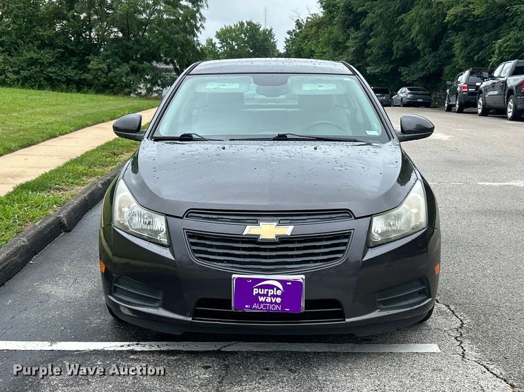 image for item FC2831 2013 Chevrolet Cruze LT 