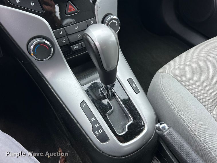 image for item FC2831 2013 Chevrolet Cruze LT 