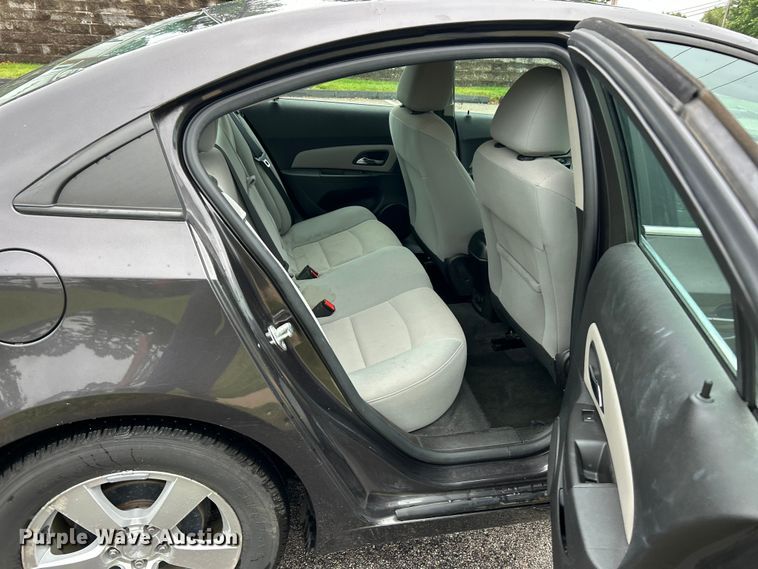 image for item FC2831 2013 Chevrolet Cruze LT 