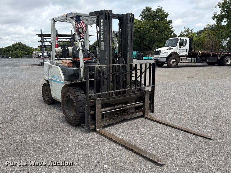 image for item FC3278 2015 Nissan PF80YLP forklift