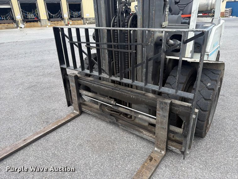 image for item FC3278 2015 Nissan PF80YLP forklift