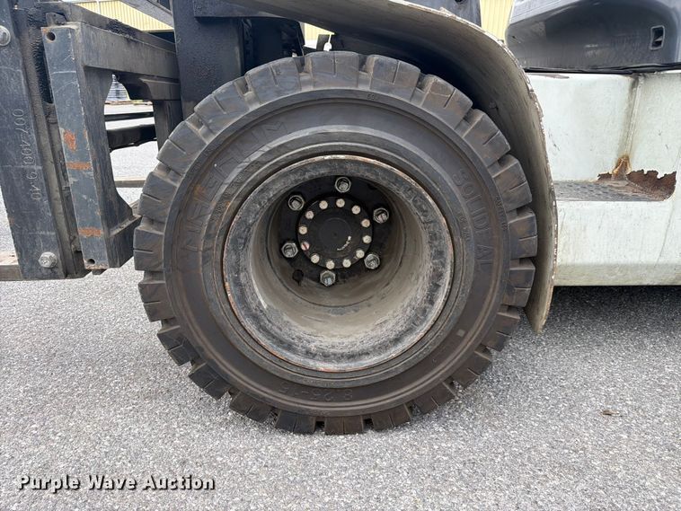 image for item FC3278 2015 Nissan PF80YLP forklift