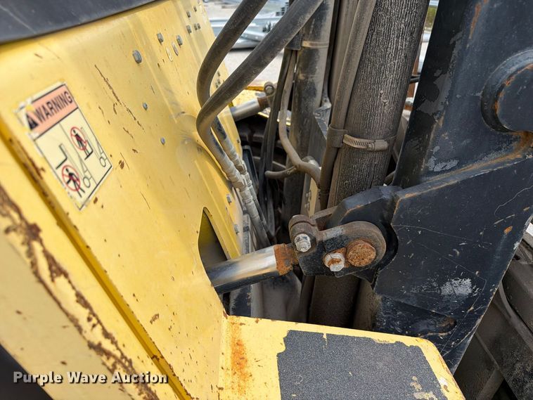 image for item FC3307 2001 Hyster H110XM forklift