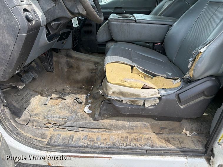 image for item FC3308 2013 Ford F250 Super Duty Ext. Cab pickup truck