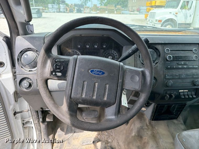 image for item FC3308 2013 Ford F250 Super Duty Ext. Cab pickup truck
