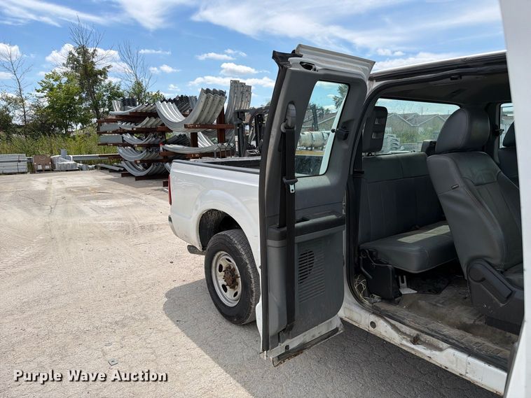 image for item FC3308 2013 Ford F250 Super Duty Ext. Cab pickup truck