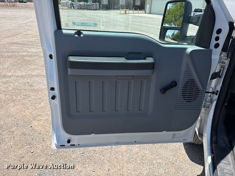 image for item FC4069 2012 Ford F250 Super Duty truck