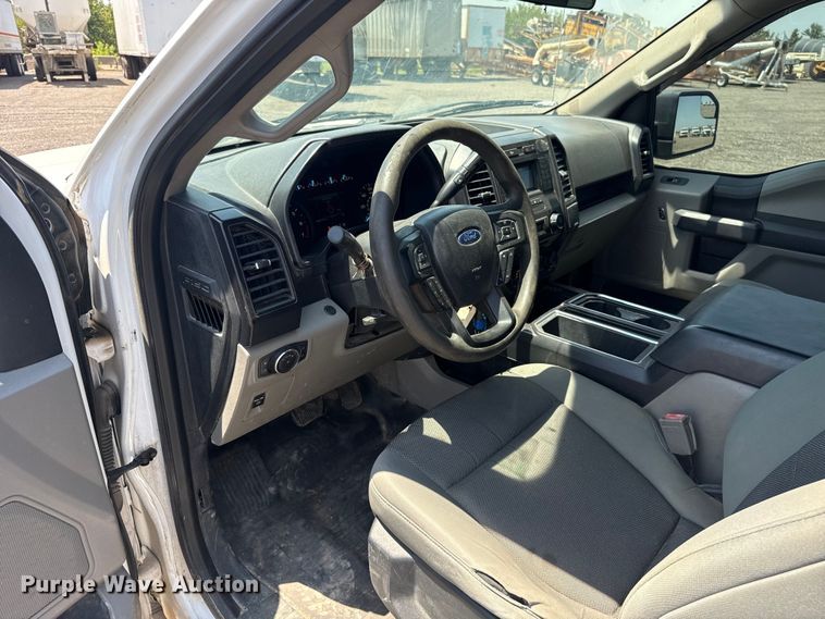 image for item FC4073 2018 Ford F150 Crew Cab pickup truck
