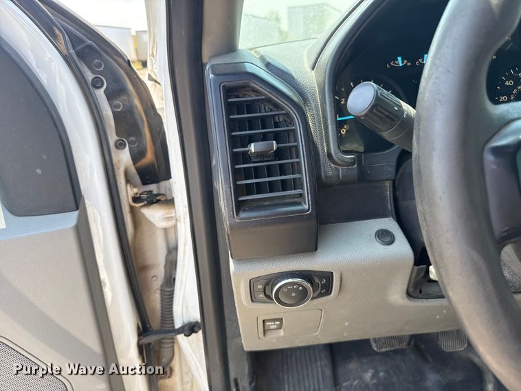 image for item FC4073 2018 Ford F150 Crew Cab pickup truck