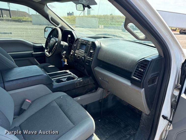 image for item FC4073 2018 Ford F150 Crew Cab pickup truck