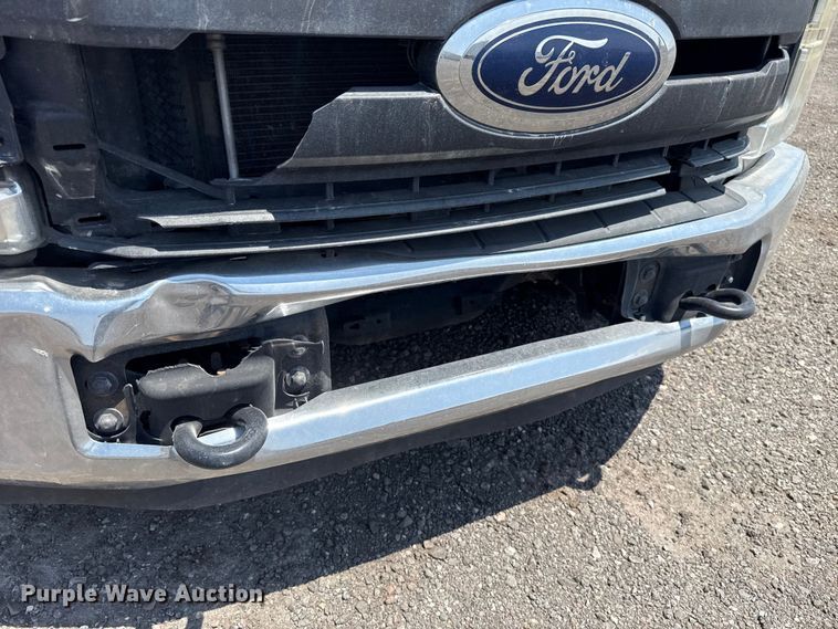 image for item FC4074 2018 Ford F250 Super Duty Crew Cab pickup truck