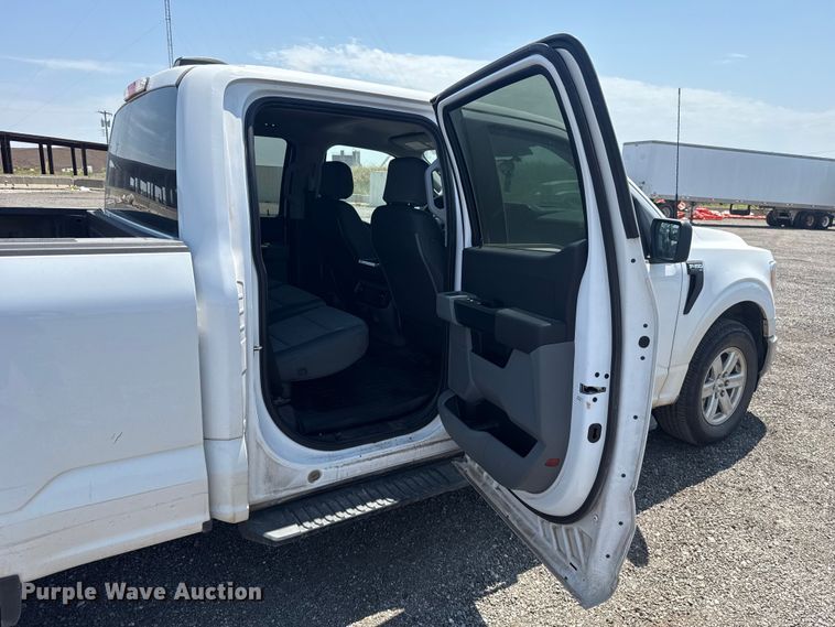 image for item FC4075 2022 Ford F150 Crew Cab pickup truck