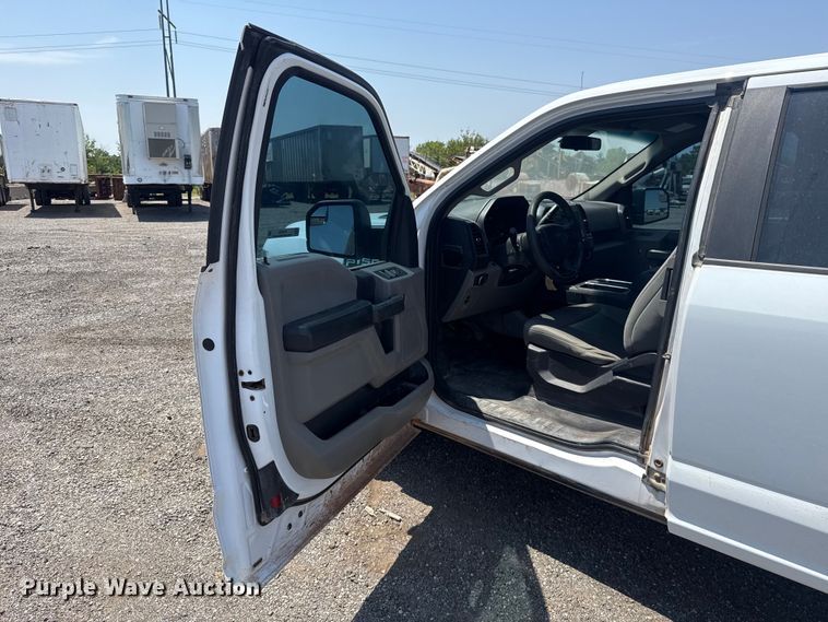 image for item FC4076 2018 Ford F150 Ext. Cab pickup truck