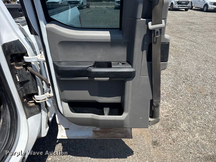 image for item FC4076 2018 Ford F150 Ext. Cab pickup truck