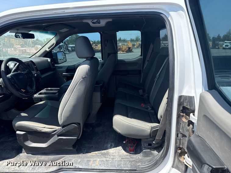 image for item FC4076 2018 Ford F150 Ext. Cab pickup truck