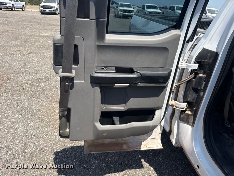 image for item FC4076 2018 Ford F150 Ext. Cab pickup truck