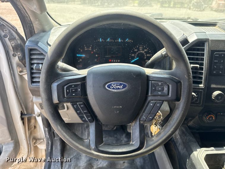 image for item FC4078 2020 Ford F-150 Crew Cab pickup truck