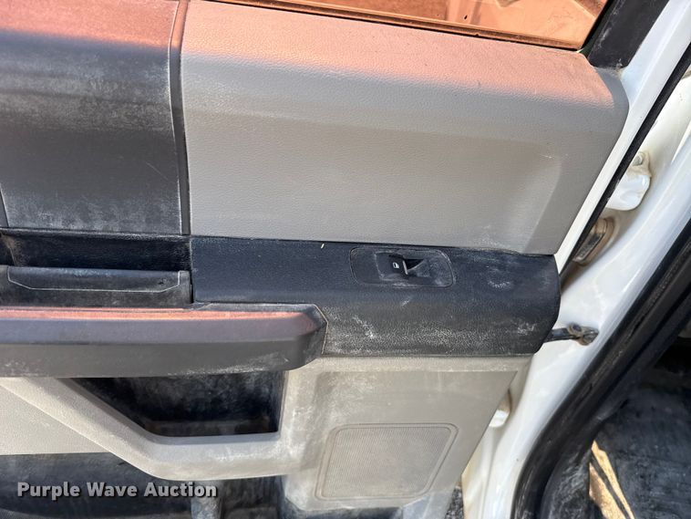 image for item FC4078 2020 Ford F-150 Crew Cab pickup truck
