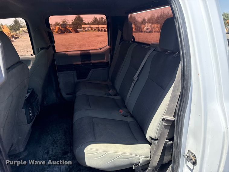 image for item FC4078 2020 Ford F-150 Crew Cab pickup truck