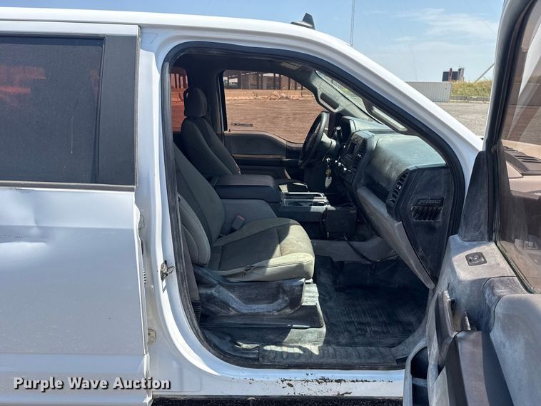 image for item FC4078 2020 Ford F-150 Crew Cab pickup truck