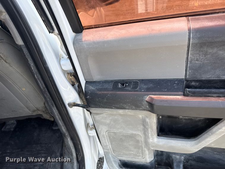 image for item FC4078 2020 Ford F-150 Crew Cab pickup truck