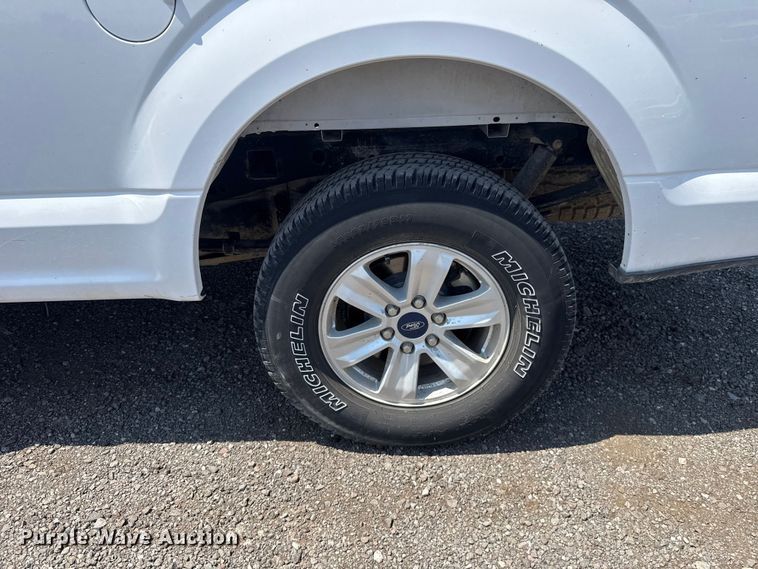 image for item FC4078 2020 Ford F-150 Crew Cab pickup truck