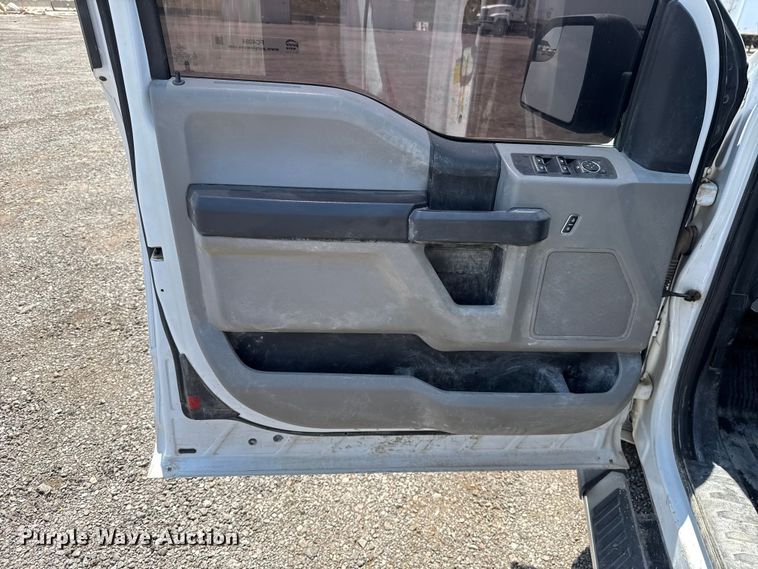image for item FC4084 2018 Ford F150 Ext. Cab pickup truck