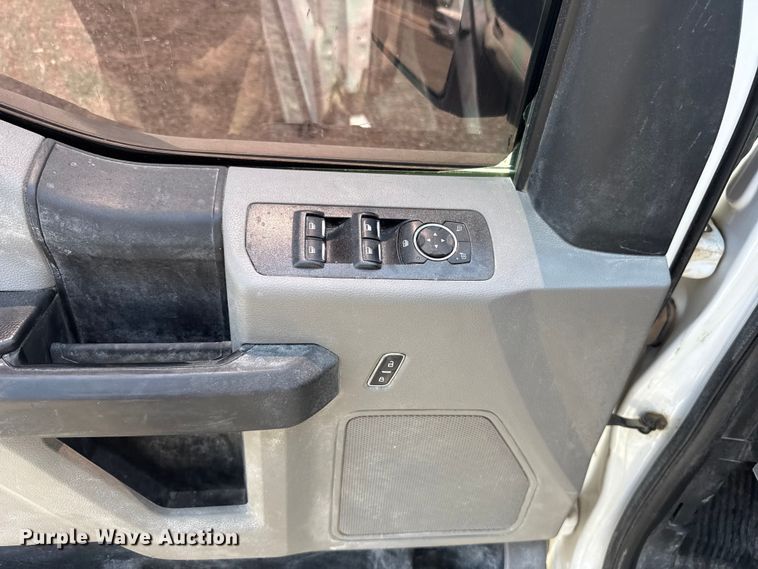 image for item FC4084 2018 Ford F150 Ext. Cab pickup truck