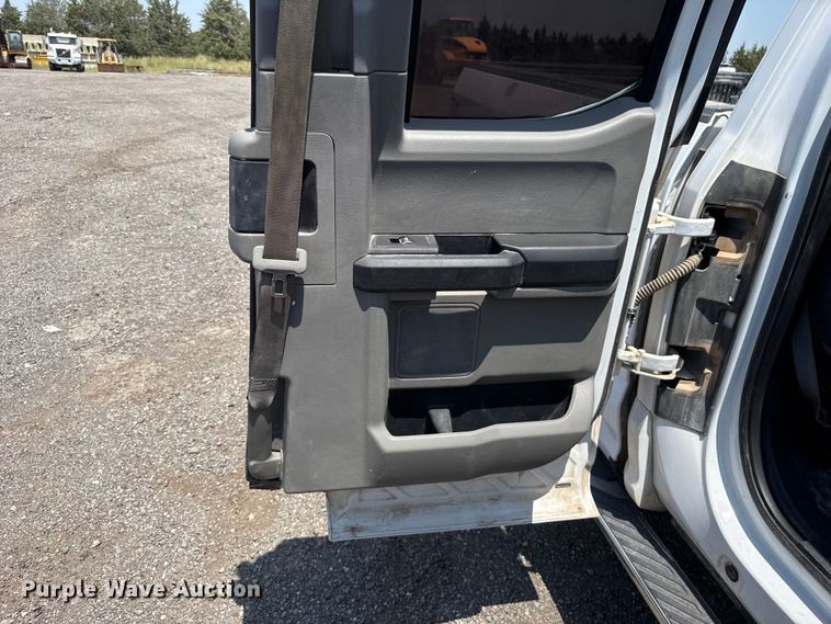 image for item FC4084 2018 Ford F150 Ext. Cab pickup truck