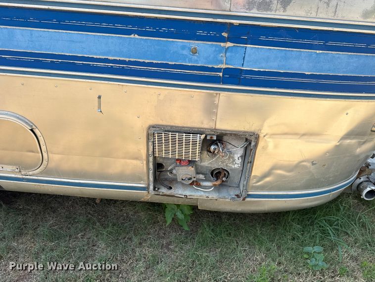 image for item FC4109 1977 Airstream Ambassador camper