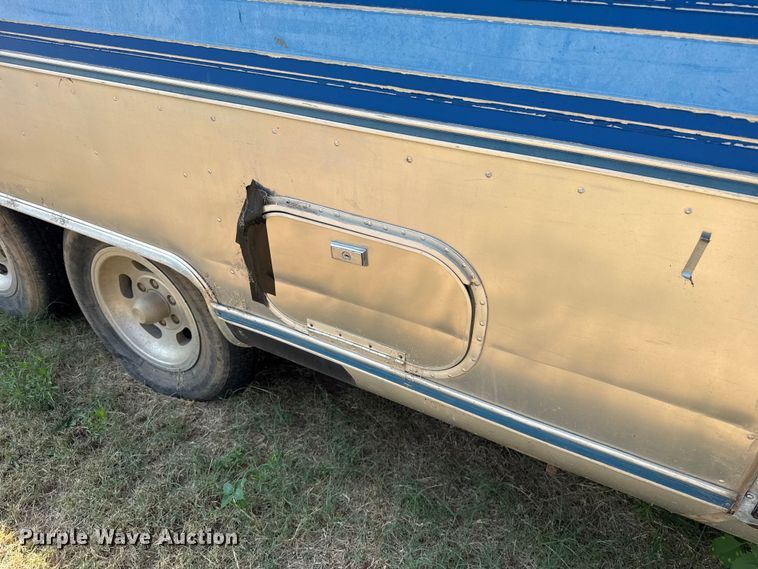 image for item FC4109 1977 Airstream Ambassador camper