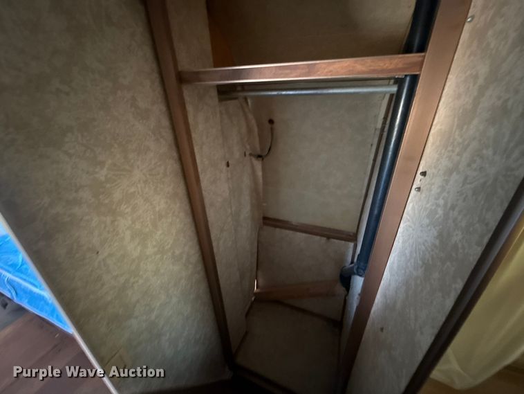 image for item FC4109 1977 Airstream Ambassador camper