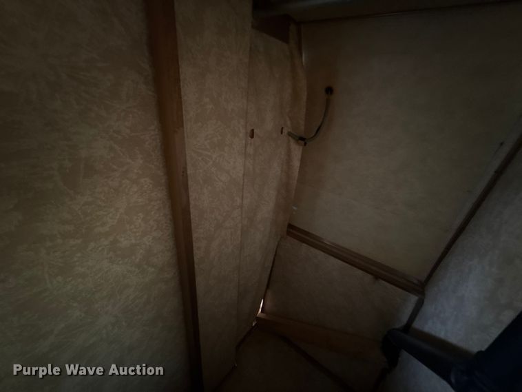 image for item FC4109 1977 Airstream Ambassador camper