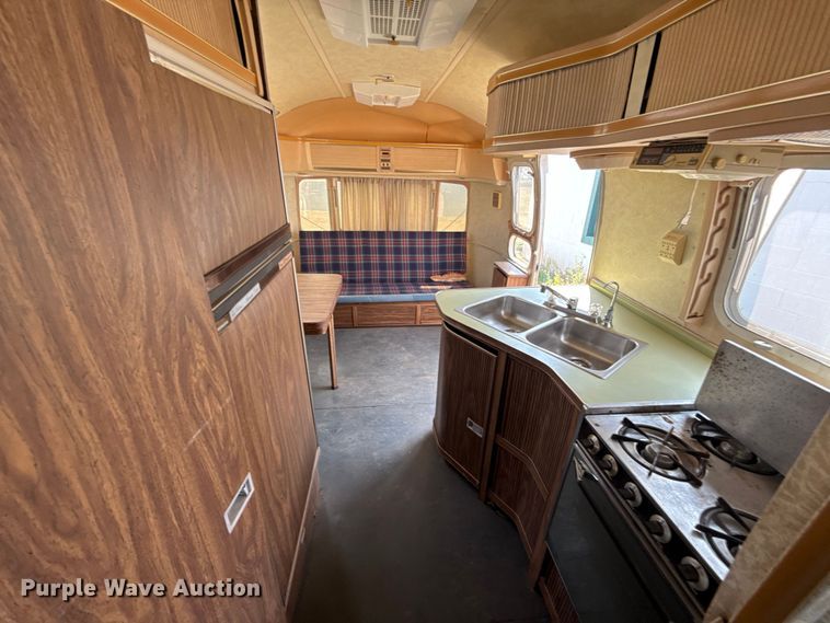 image for item FC4109 1977 Airstream Ambassador camper