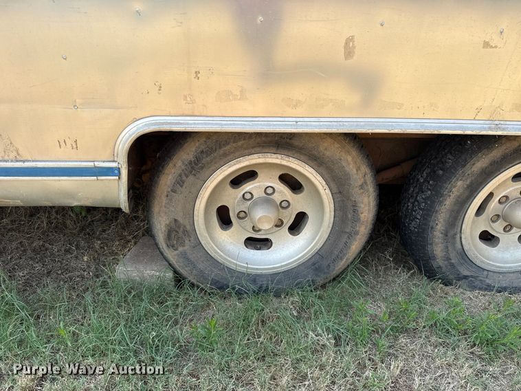 image for item FC4109 1977 Airstream Ambassador camper