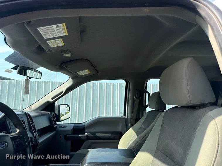 image for item FC4119 2015 Ford F150 Crew Cab pickup truck