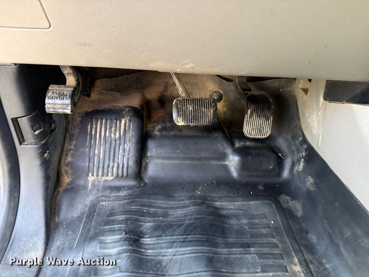 image for item FC4119 2015 Ford F150 Crew Cab pickup truck