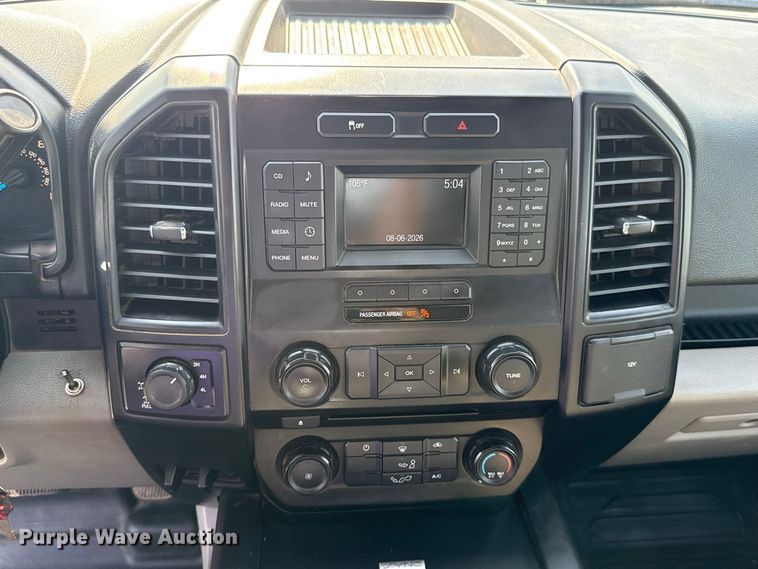 image for item FC4119 2015 Ford F150 Crew Cab pickup truck