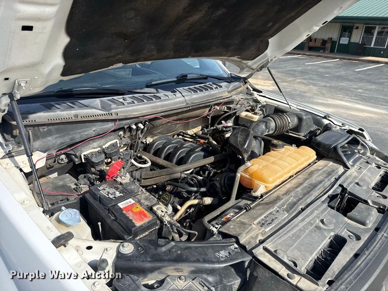 image for item FC4119 2015 Ford F150 Crew Cab pickup truck