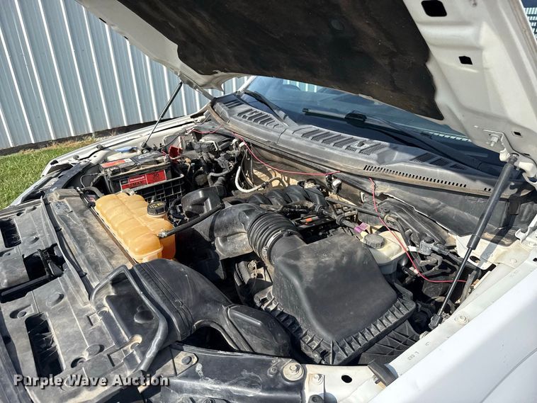 image for item FC4119 2015 Ford F150 Crew Cab pickup truck