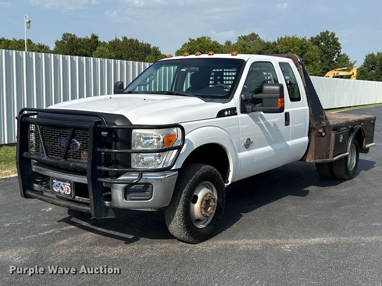 2011 Ford F350 Ext. Cab flatbed pickup truck