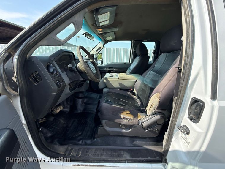 image for item FC4121 2011 Ford F350 Ext. Cab flatbed pickup truck