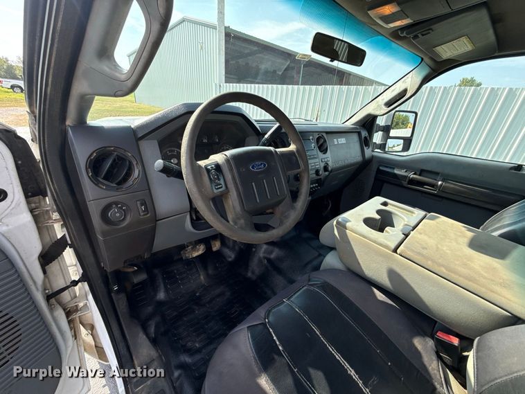 image for item FC4121 2011 Ford F350 Ext. Cab flatbed pickup truck