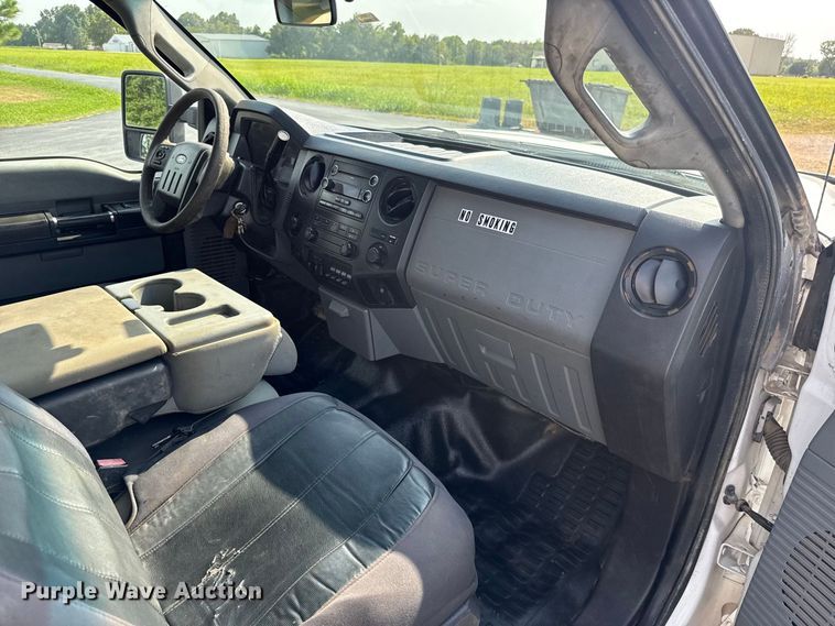 image for item FC4121 2011 Ford F350 Ext. Cab flatbed pickup truck