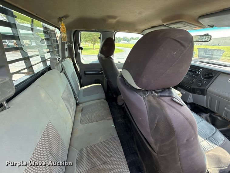 image for item FC4121 2011 Ford F350 Ext. Cab flatbed pickup truck