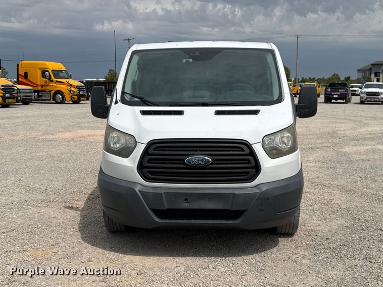 image for item FC4138 2018 Ford Transit 150 van